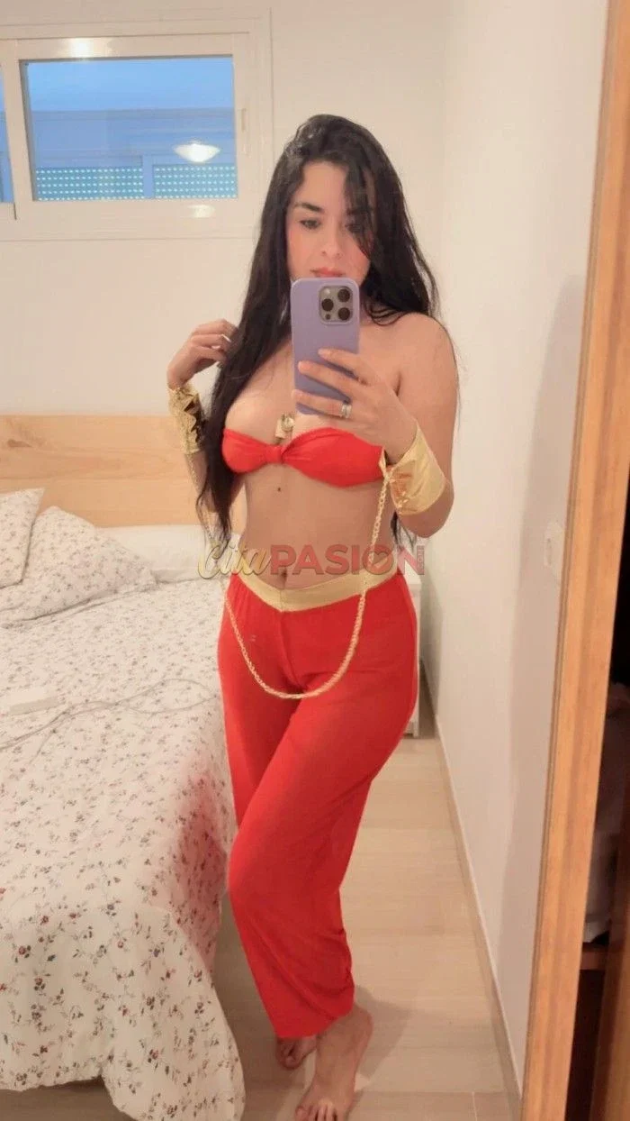 Escort en BenalmÃ¡dena. Â¡AcompaÃ±ante atenta, deseando encuentros especiales y desplazamientos!