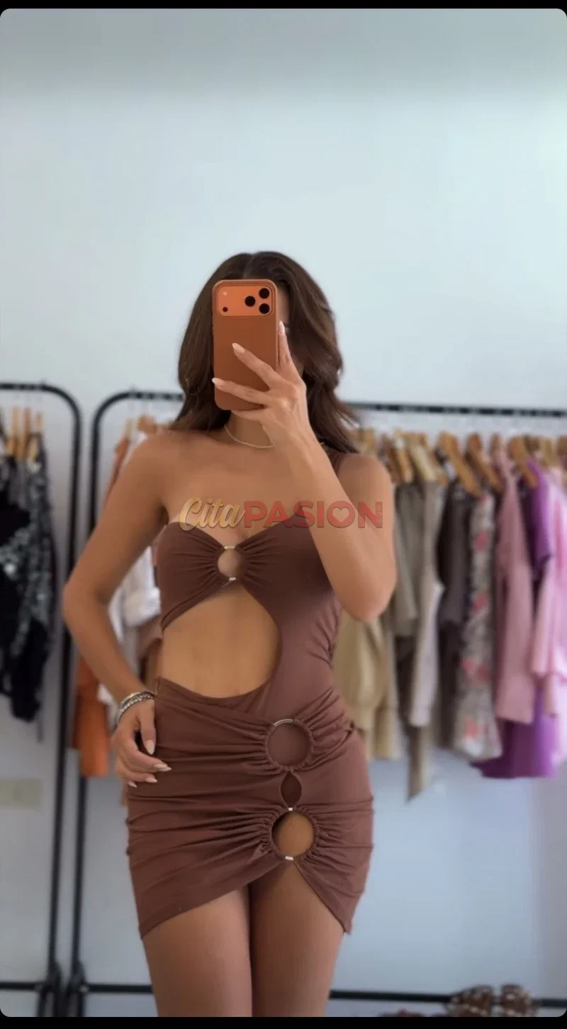 Escort en Santiago de Compostela. Latina recién llegada, soy Melodi.