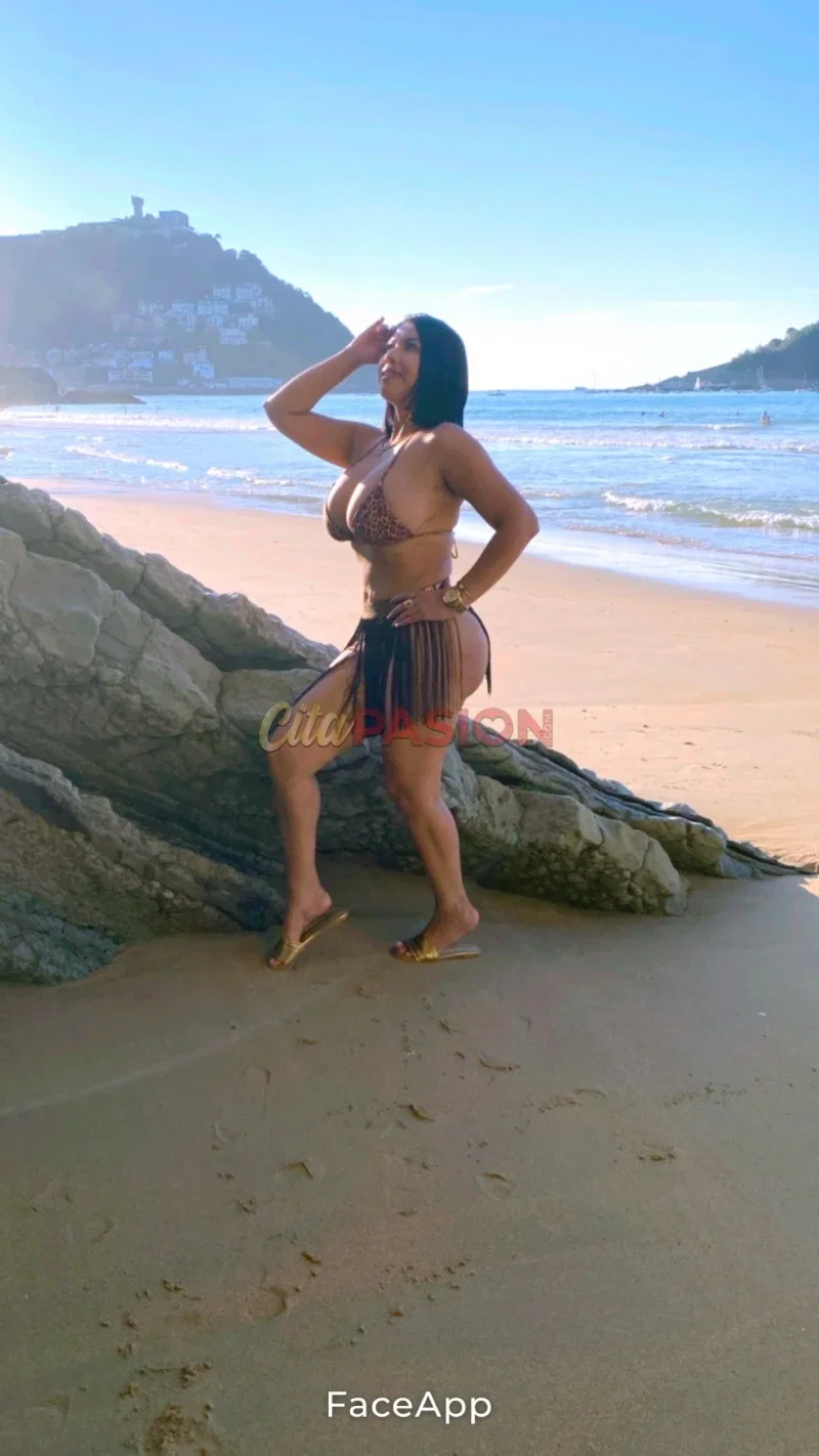 Escort en Zaragoza capital. Joven atractiva deseando una experiencia única.