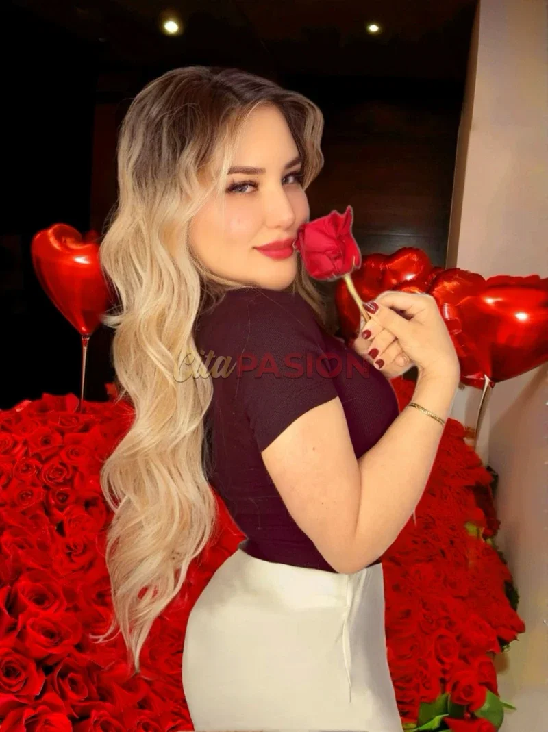 Miniatura 2 de Escort en Barcelona capital. Rubia VIP, novedad en la ciudad.