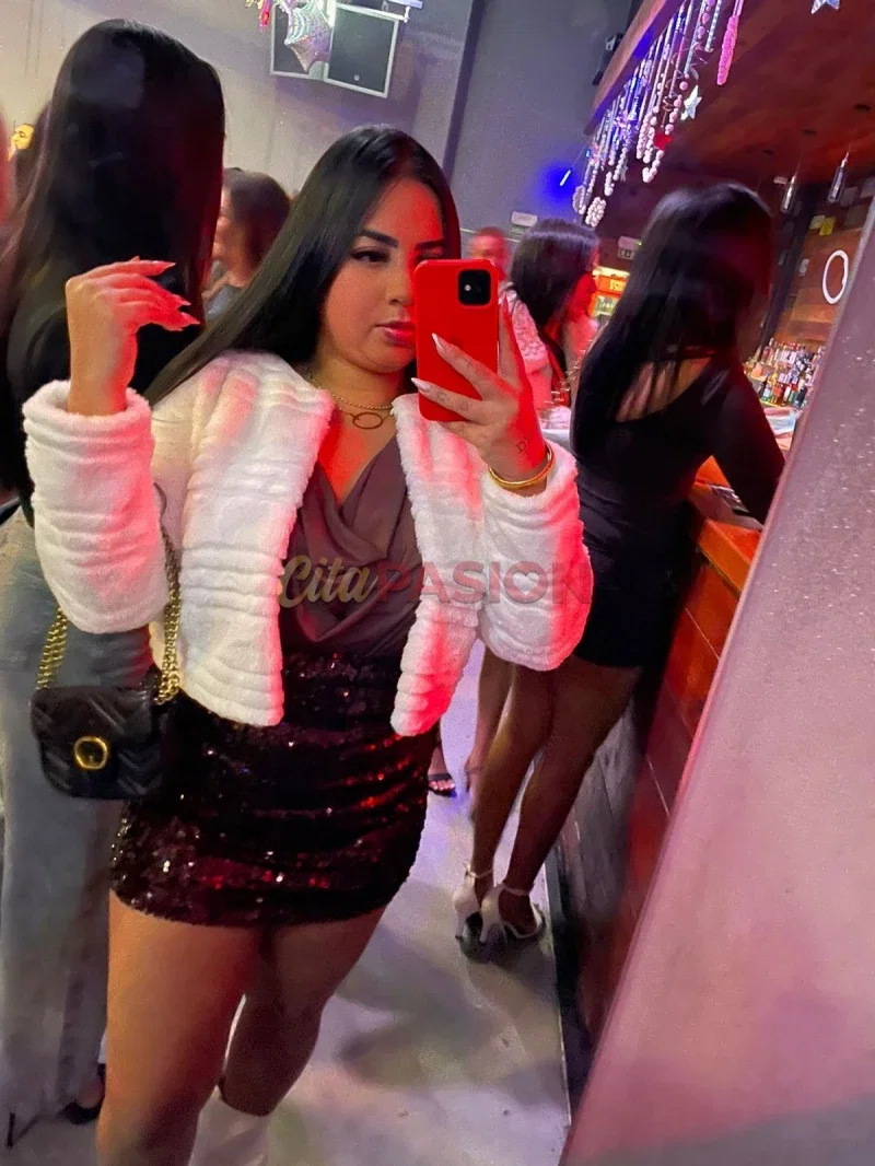 Escort en Málaga capital. Latina con ganas de conocerte.