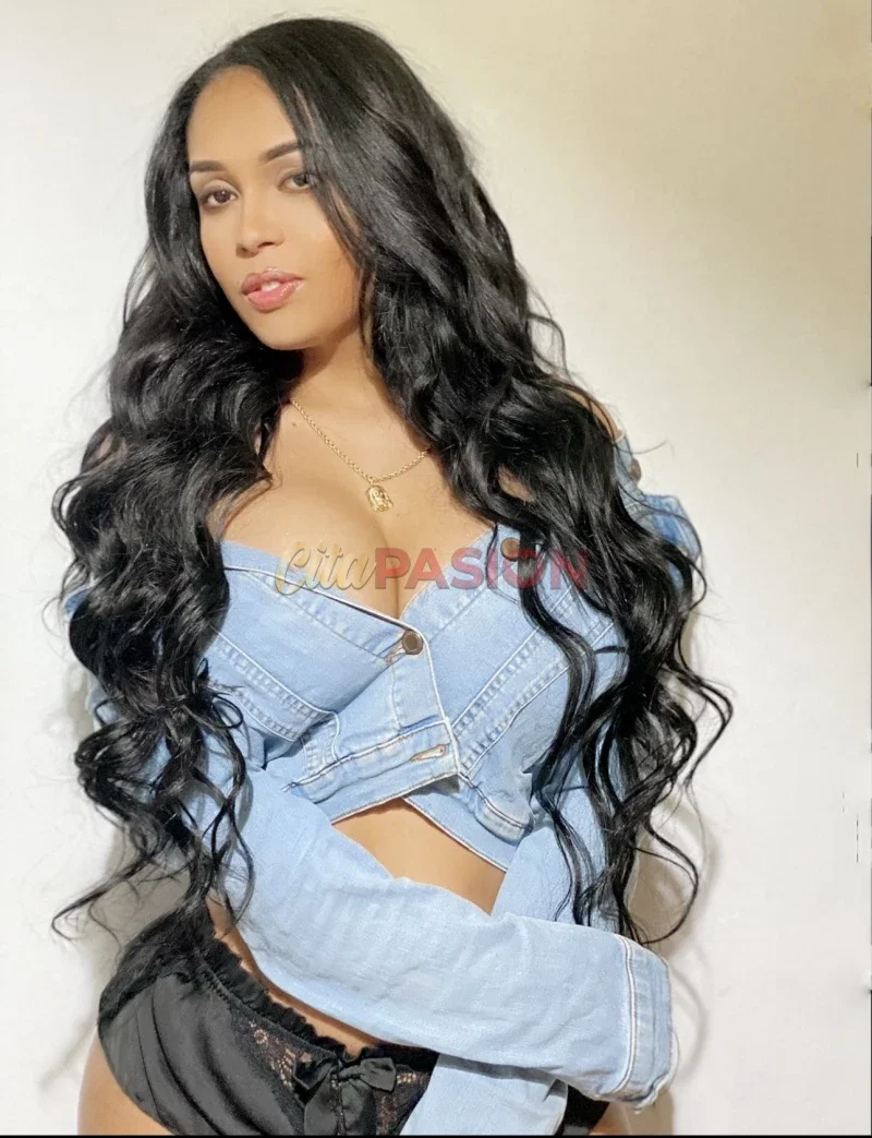 Escort en Sonseca. Jovencita cariñosa, me encantaría conocerte.