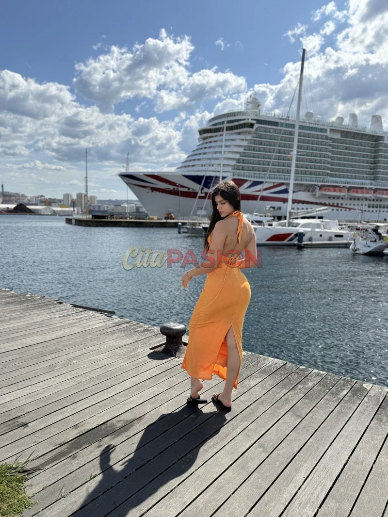 Miniatura 4 de Escort en A Coruña capital. Soy una chica elegante, nueva en A Coruña, aquí por una semana.