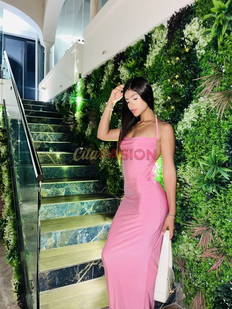 Miniatura 6 de Escort en A Coruña capital. Soy una chica elegante, nueva en A Coruña, aquí por una semana.