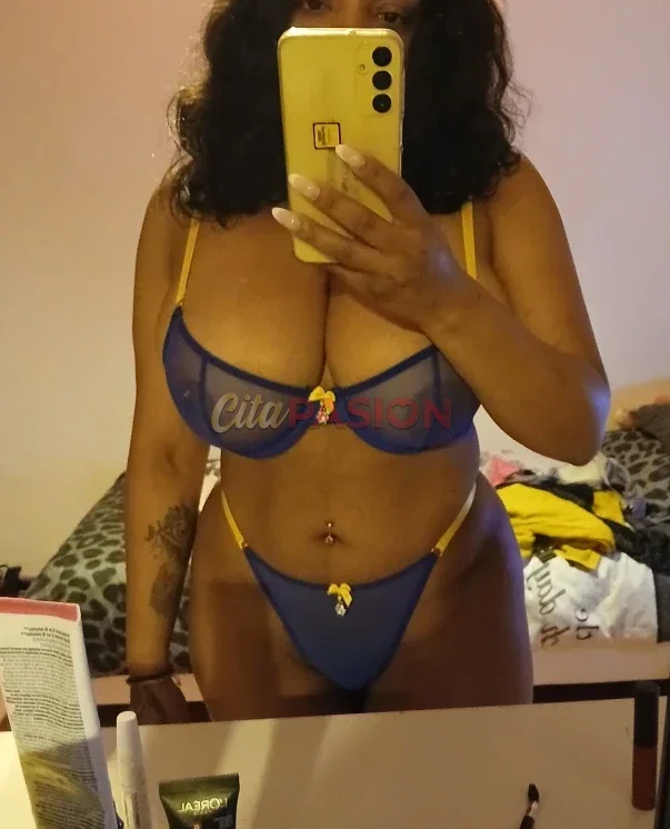 Miniatura 3 de Escort en Sevilla capital. Novedad besucona y realmente divertida.