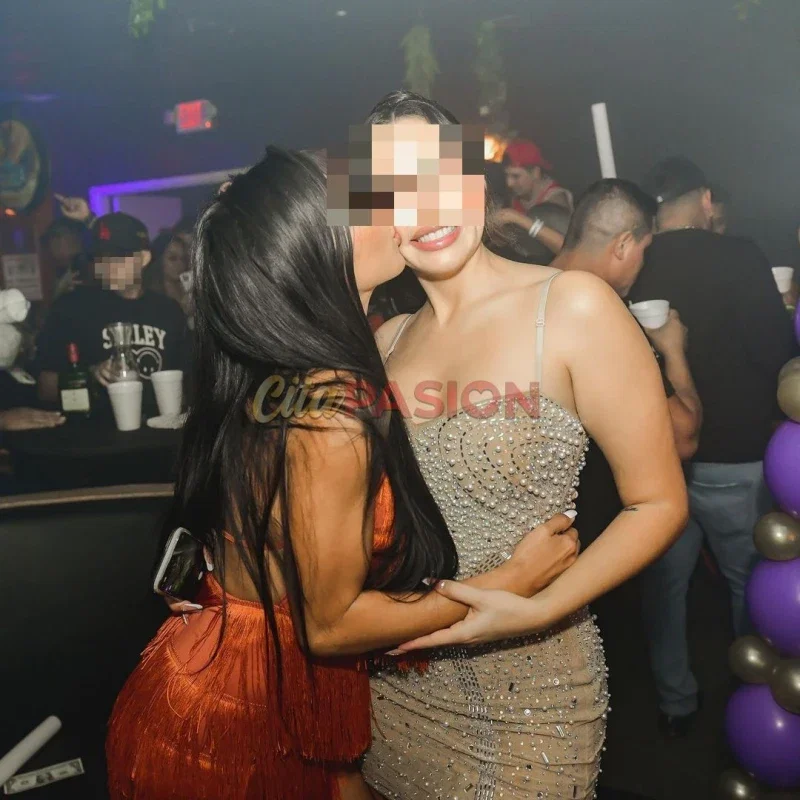 Miniatura 3 de Escort en Barcelona capital. Pareja auténtica, extrovertida, simpática y cariñosa en Barcelona.