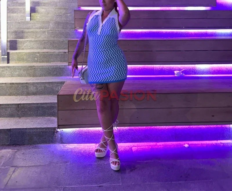 Miniatura 3 de Escort en Madrid capital. Jovencita bi pelirroja y tatuada.