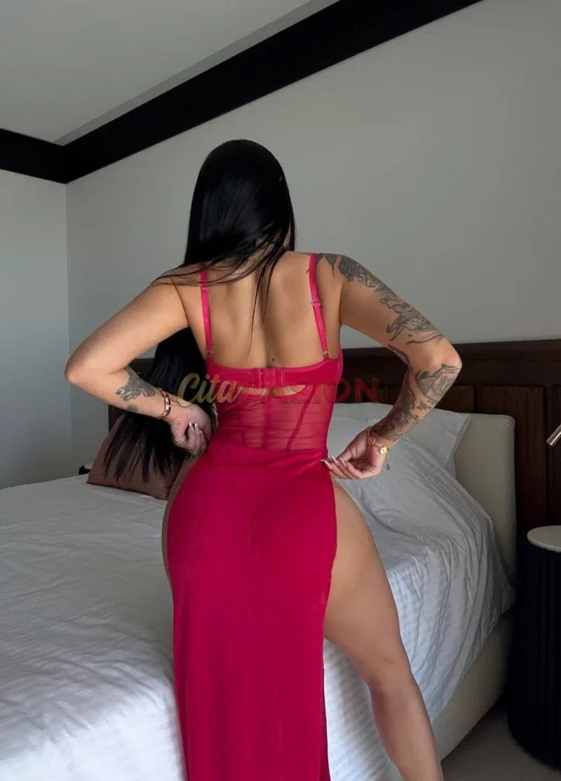 Escort en Las Palmas. Chica morenita con ganas de conocerte. - Foto
