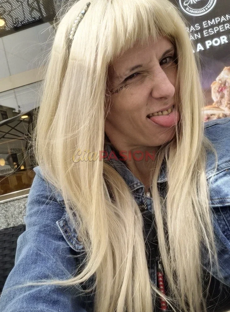 Escort en Valencia capital. Española andaluza en Ciutadella Centro.