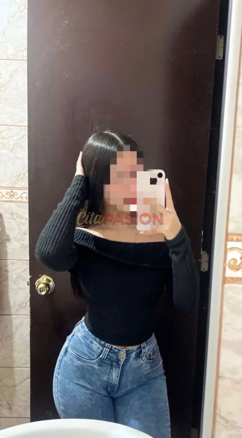 Miniatura 3 de Escort en Barcelona capital. Jovencita recién llegada a esta ciudad.