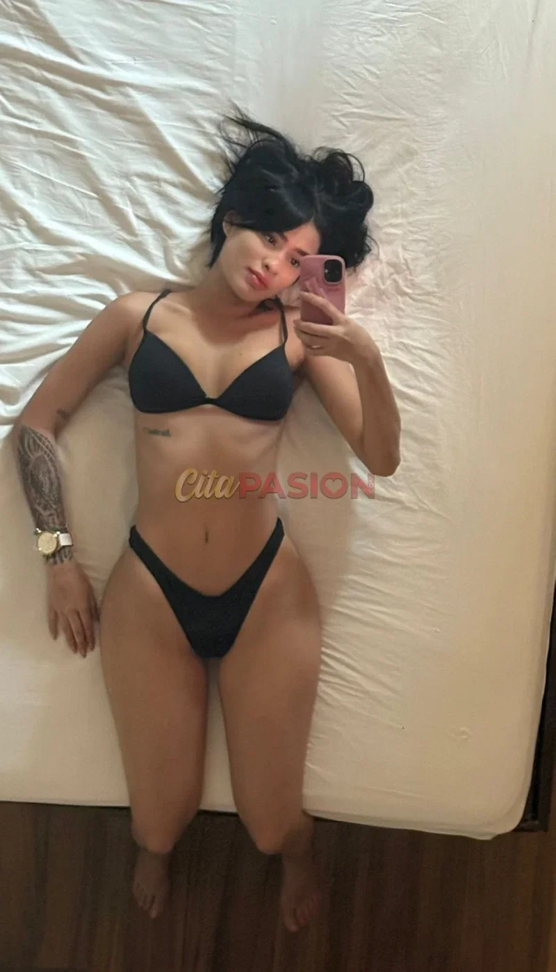Miniatura 3 de Escort en Castellón capital. Una chica alta fitness de figura estilizada.