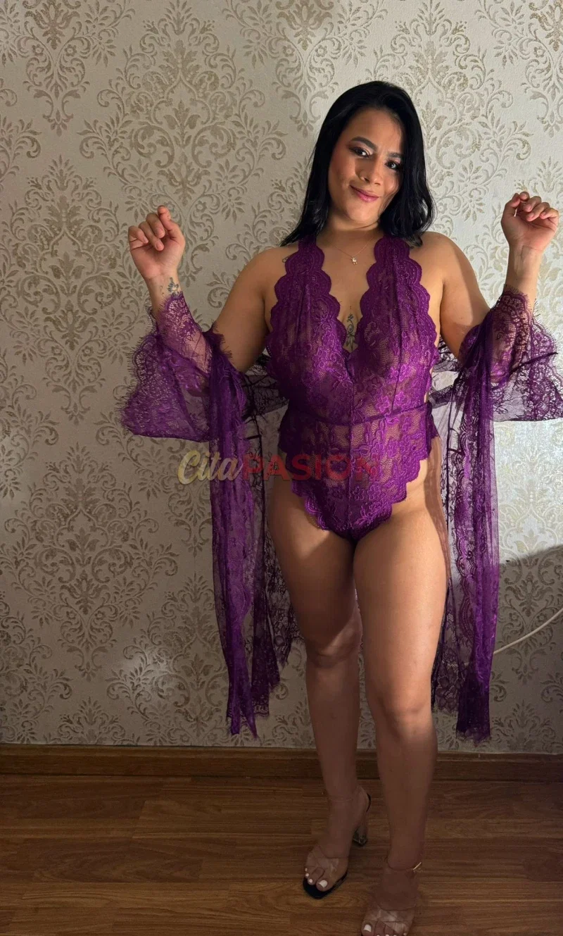 Escort en Zaragoza capital. Paisa recién llegada, glamurosa y autentica.