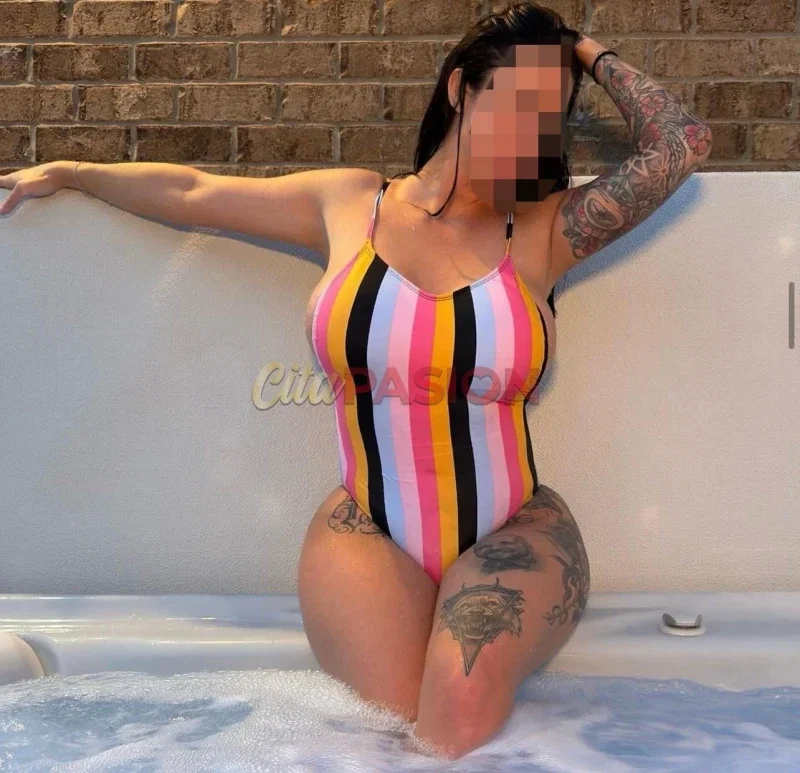 Escort en Adeje. Chica de Cuba en Adeje, atenta siempre.