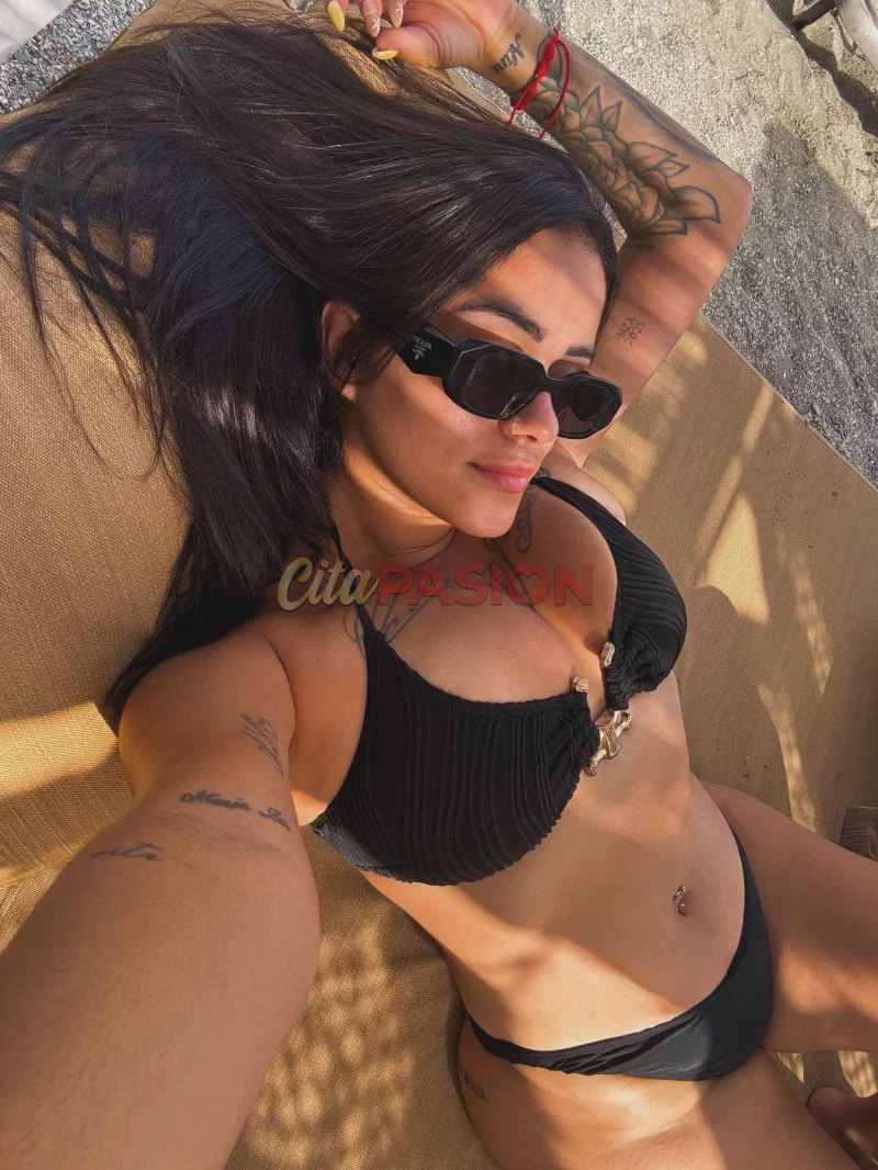 Escort en Barcelona capital. Acompañante exclusiva brasileña, recién llegada.