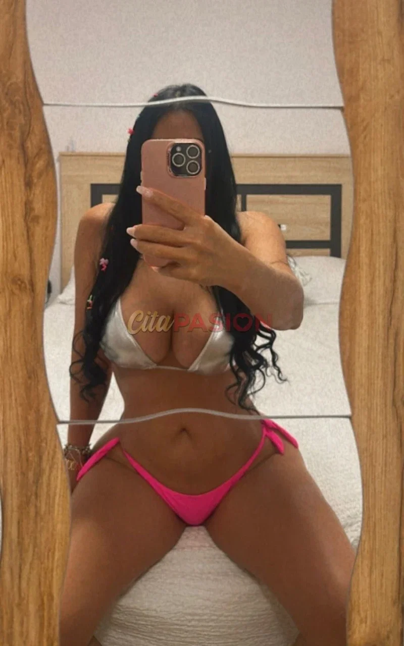 Escort en Sevilla capital. Latina recién llegada a Sevilla, con ganas de disfrutar.