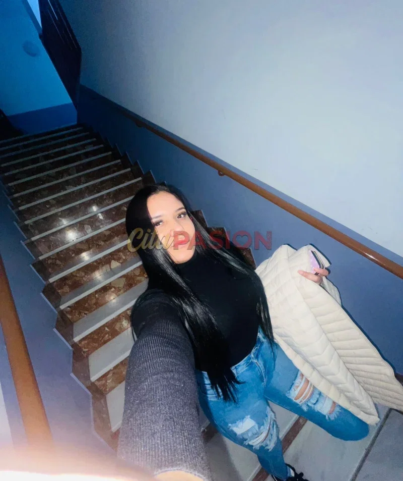 Escort en Torrejón de Ardoz. Nueva en Torrejón de Ardoz, soy atractiva.