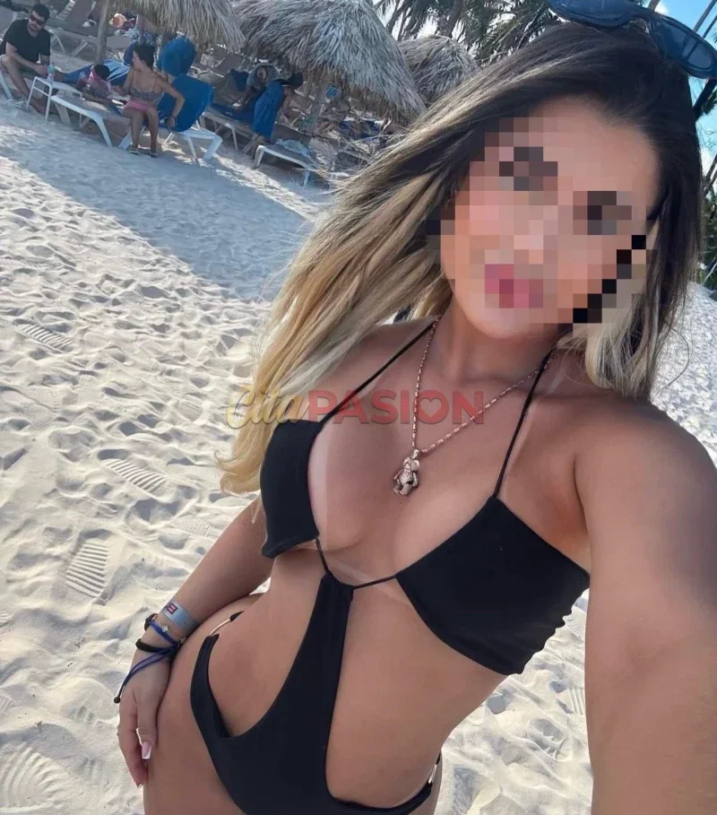 Miniatura 9 de Escort en Benalmádena. Joven y hermosa rubia, divertida y muy atenta.