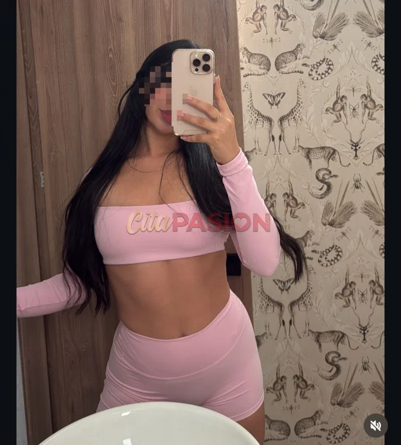 Escort en Barcelona capital. ¡Latina apasionada ofrece compañía exclusiva a domicilio!