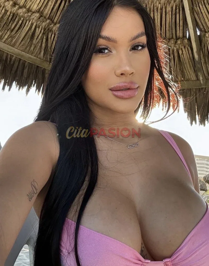 Miniatura 5 de Escort en Alicante capital. Joven latina, morena y muy divertida.