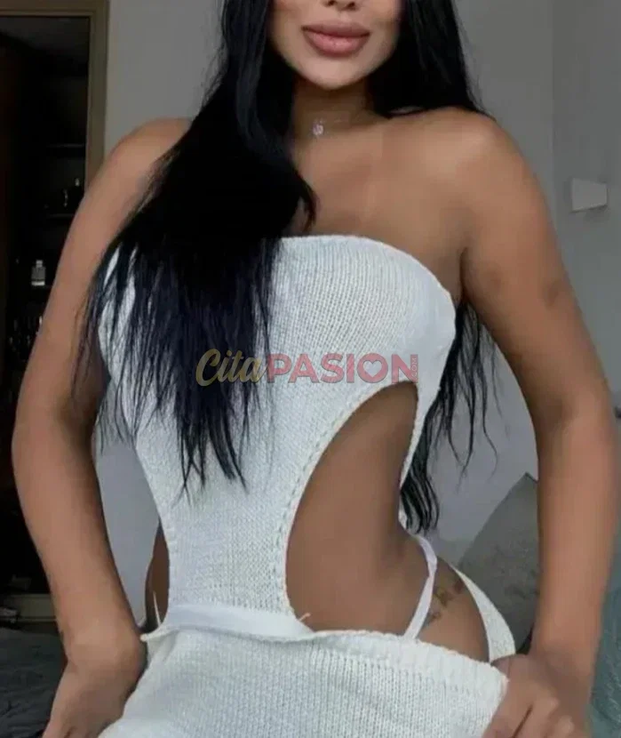 Escort en Pontevedra capital. Joven atractiva, divertida y elegante.