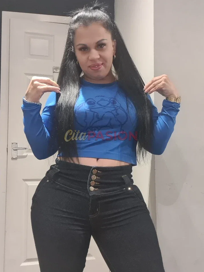 Escort en Barcelona capital. Apasionada chica de Cuba muy seductora.