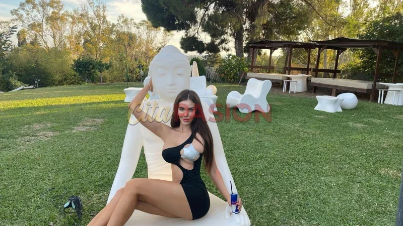 Miniatura 3 de Escort en Barcelona capital. Colombiana encantadora para un encuentro inolvidable.