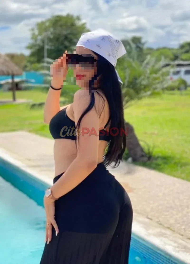 Escort en Barcelona capital. Ecuatoriana auténtica y liberal. ¡Novedad!
