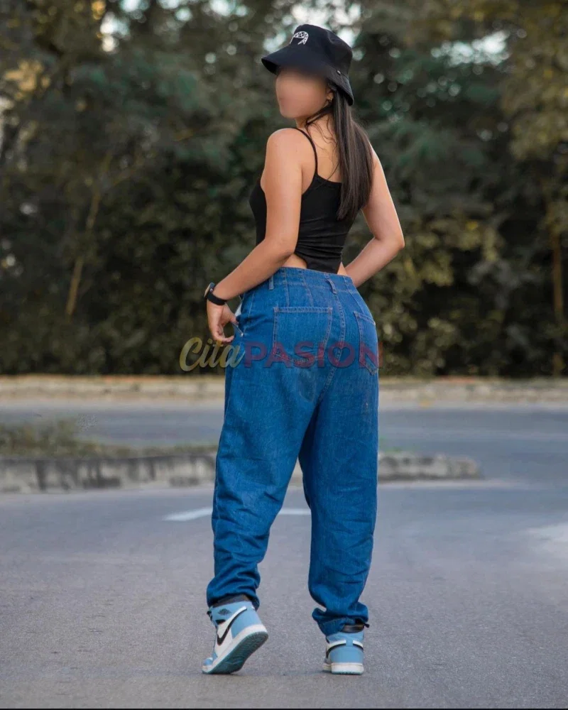 Miniatura 3 de Escort en Málaga capital. Latina seductora y divertida.