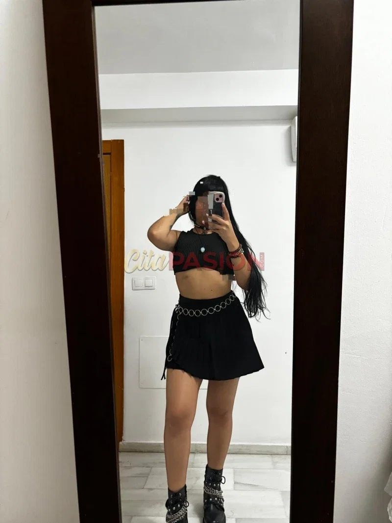 Miniatura 3 de Escort en Málaga capital. Apasionada chica colombiana de 22 años.