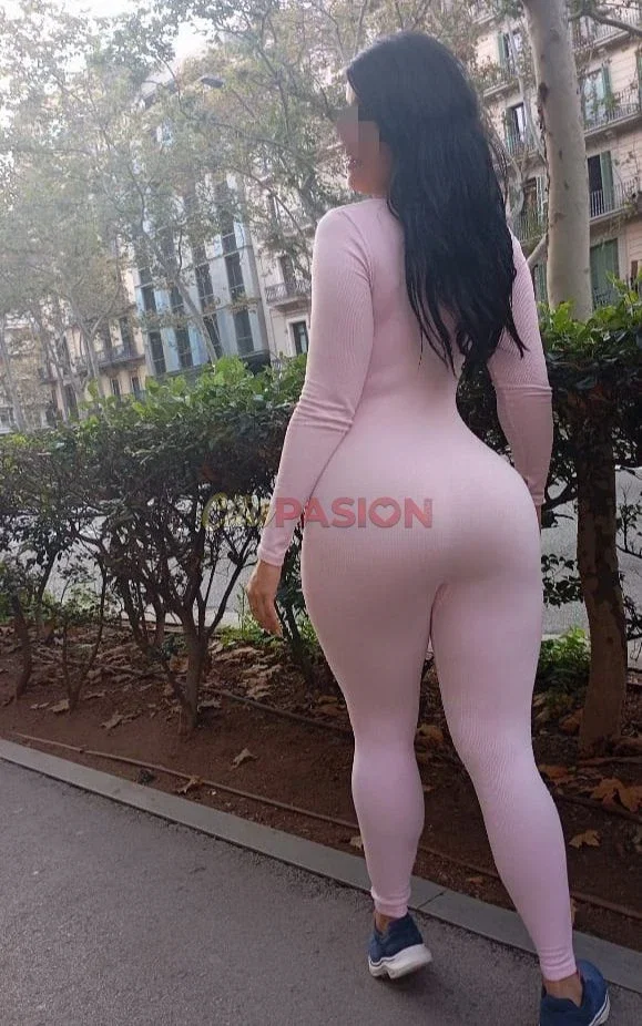 Miniatura 2 de Escort en Barcelona capital. ¡Novedad! Acompañante de rostro angelical y figura seductora.