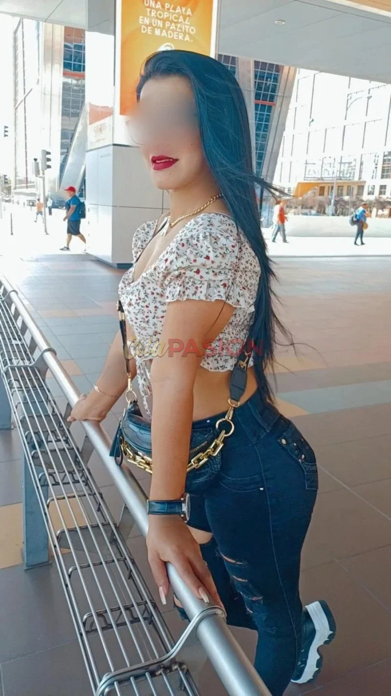 Miniatura 4 de Escort en Zaragoza capital. Joven y simpática, de paso por la ciudad. Conóceme.