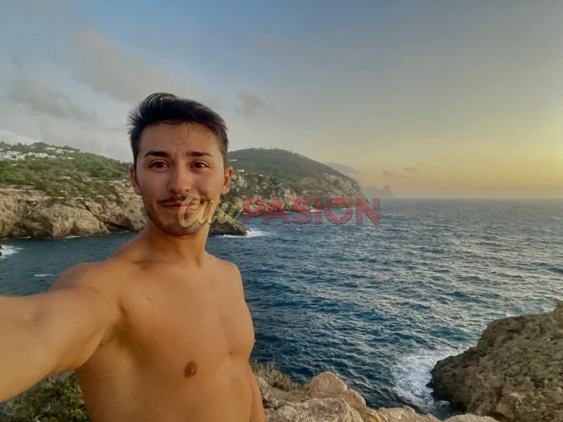 Miniatura 5 de Escort en Ibiza. Chico latino versátil con ganas de conocerte ¡bebé!