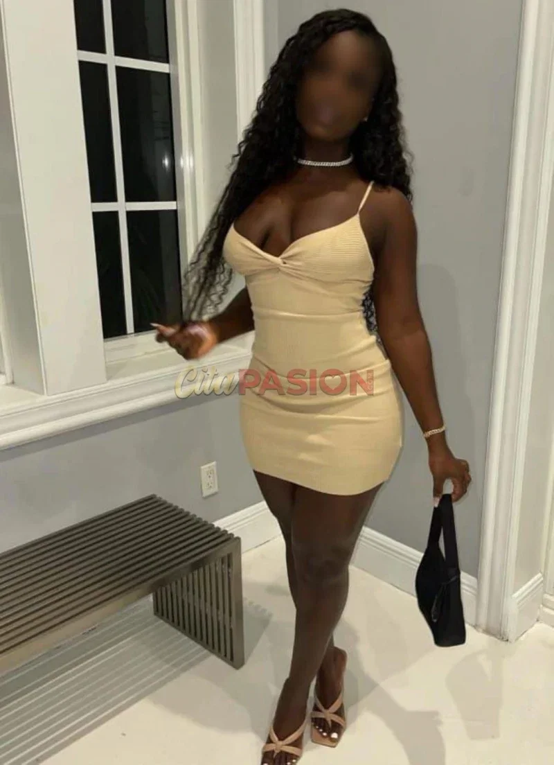 Escort en Málaga capital. ¡Novedad! Pareja real de colombianas, con buen rollo y recién llegadas.
