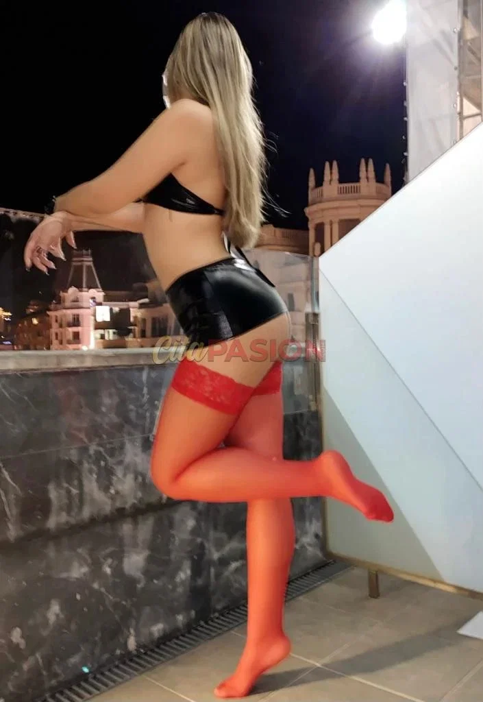 Miniatura 6 de Escort en Madrid capital. Jóven venezolana con excelente figura.