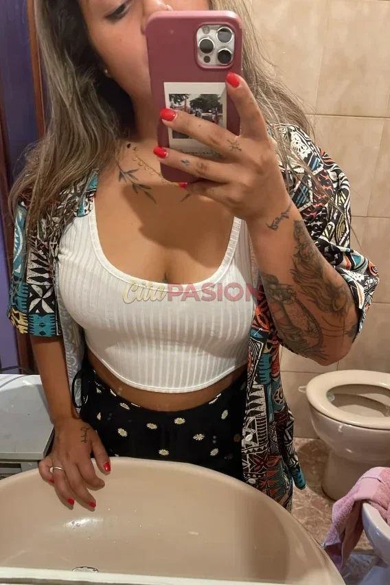 Miniatura 3 de Escort en Cambados. Chica recien llegada a tu ciudad para que disfrutemos juntos.