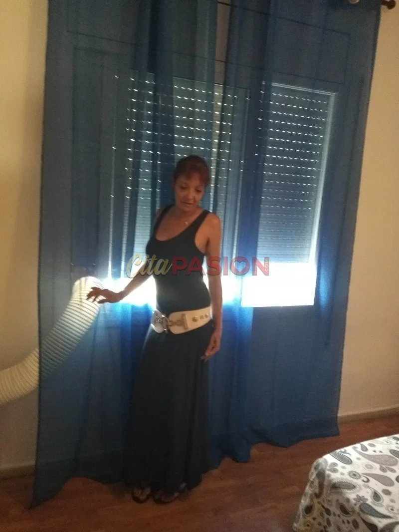 Escort en Zaragoza capital. Madurita dulce, muy cariñosa y atenta. ¡Solo desplazamientos!