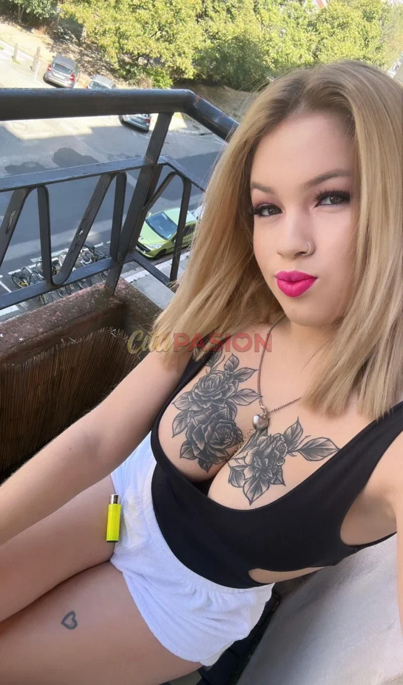 Miniatura 2 de Escort en Barcelona capital. Paraguaya jovencita muy divertida con ganas de salir de fiesta.