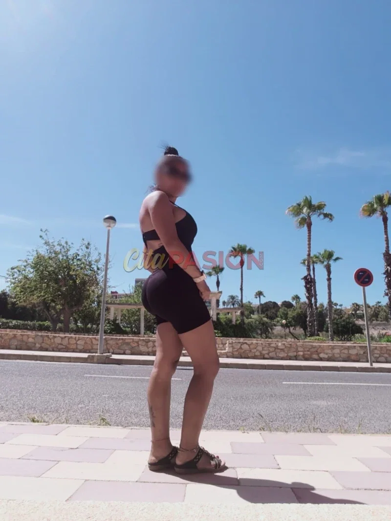 Miniatura 6 de Escort en Orihuela. Ven a disfrutar del autentico sabor colombiano en Mil Palmeras.