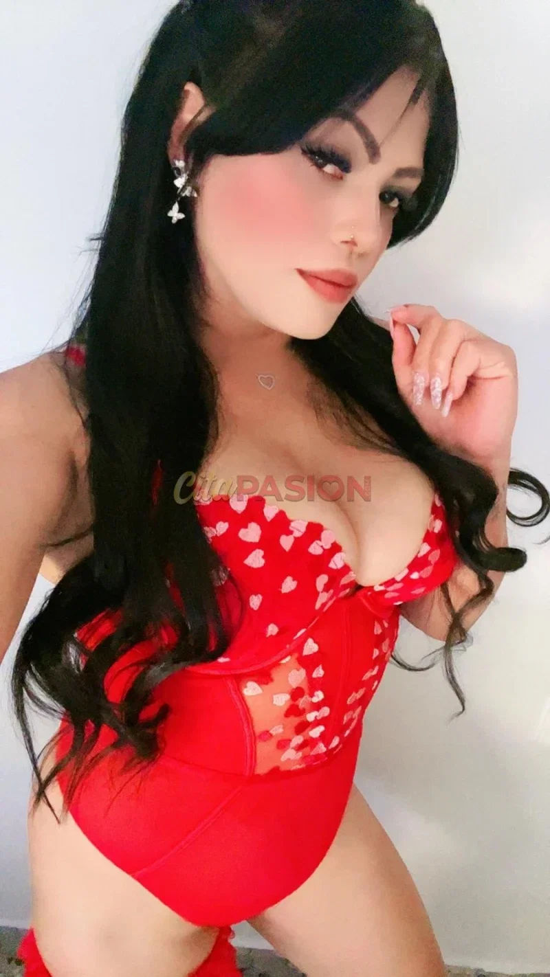 Escort en Teruel capital. Mulata apasionada con ganas de salir de fiesta recién llegada a Teruel. - Foto