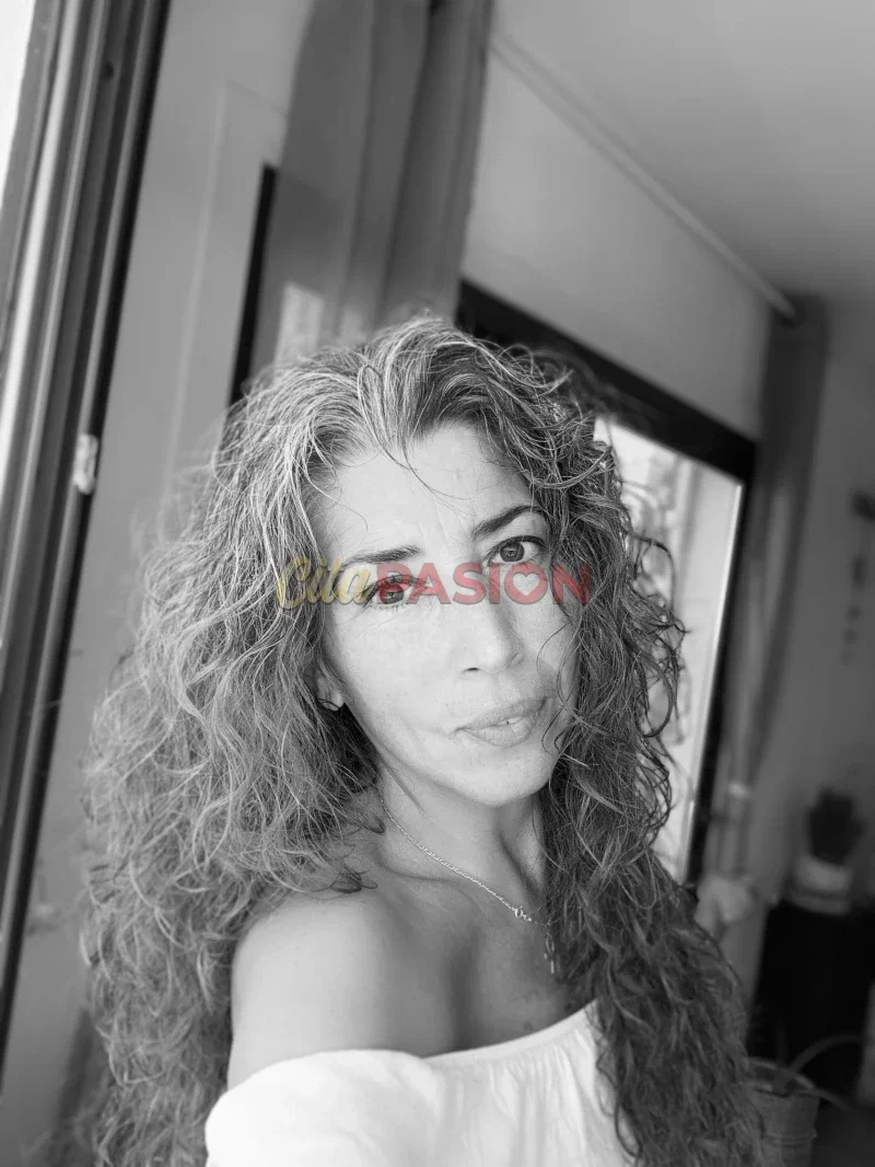 Masajista en Palma de Mallorca. Tantra masaje es una experiencia exclusiva e inolvidable.