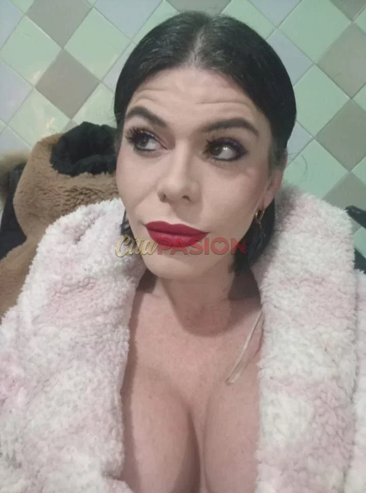 Miniatura 4 de Travesti en Castellón capital. Travesti española en Castellón. Vivo totalmente sola.