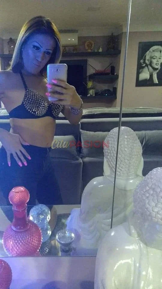 Miniatura 3 de Travesti en Mataró. Encantada de estar por primera vez en su ciudad, ¡qué ganas tenía!