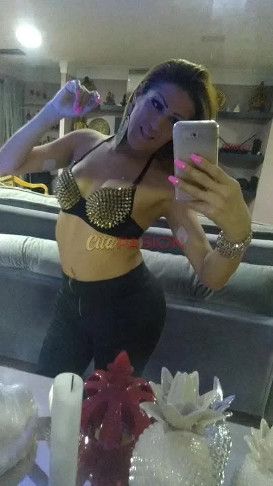 Miniatura 6 de Travesti en Mataró. Encantada de estar por primera vez en su ciudad, ¡qué ganas tenía!
