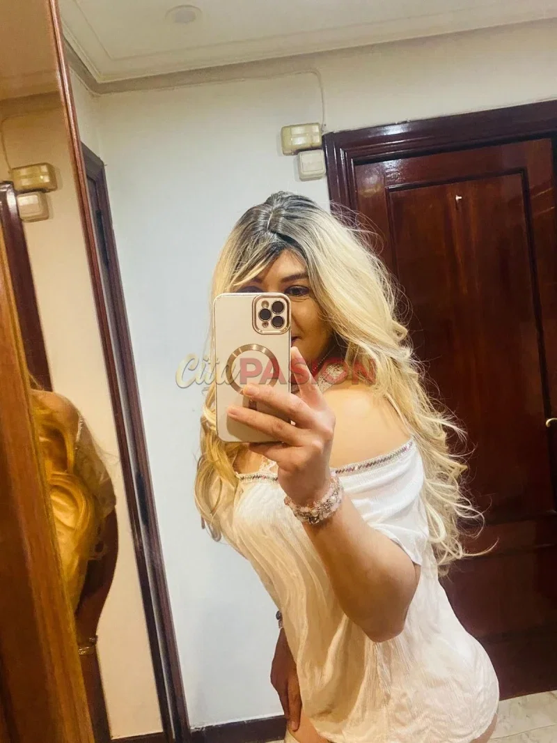 Miniatura 4 de Travesti en Benidorm. Chica CD trans, sensual y fibrada, muy femenina y encantadora.