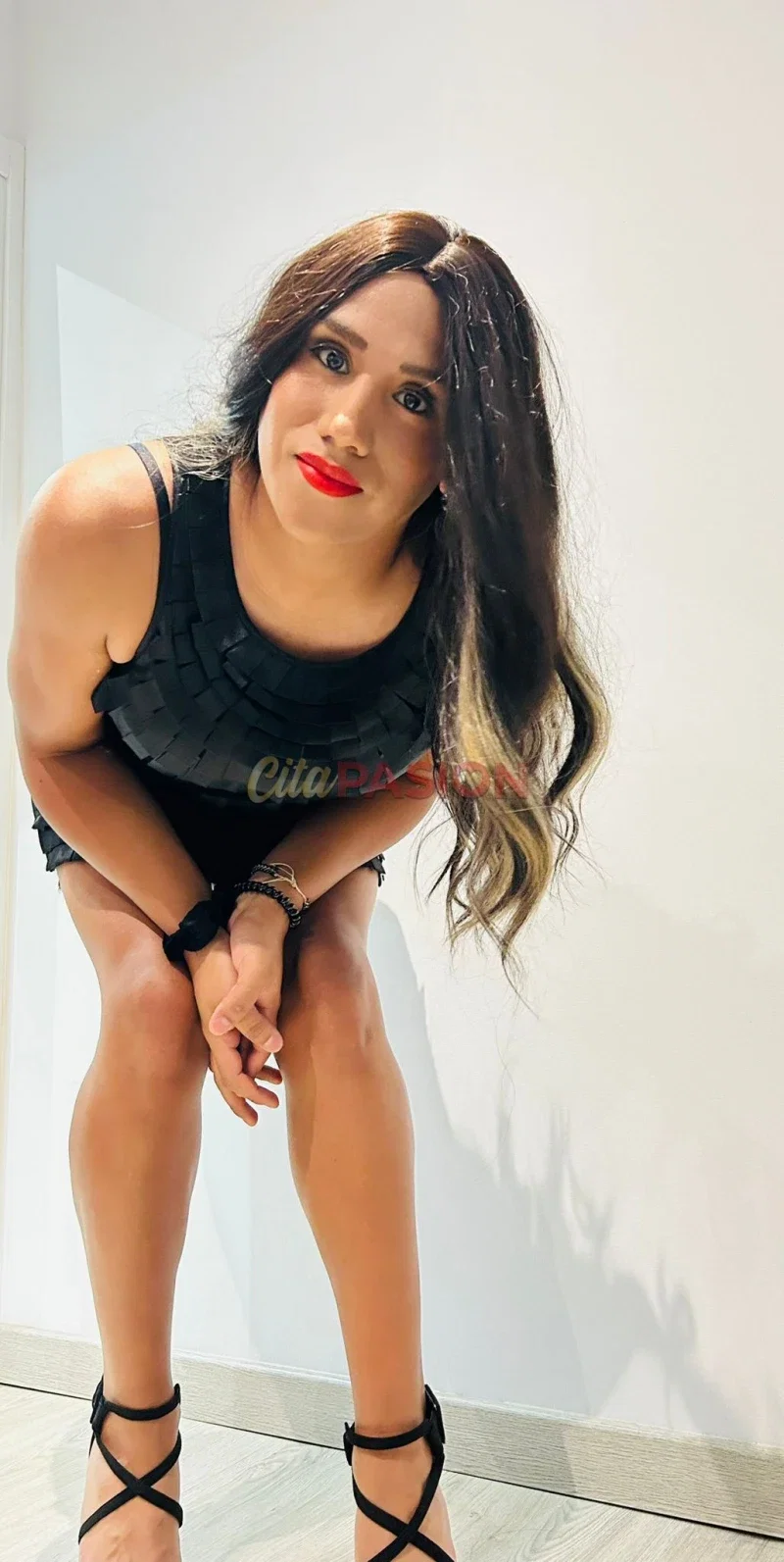 Travesti en A Coruña capital. Disfruta con una acompañante divertida.