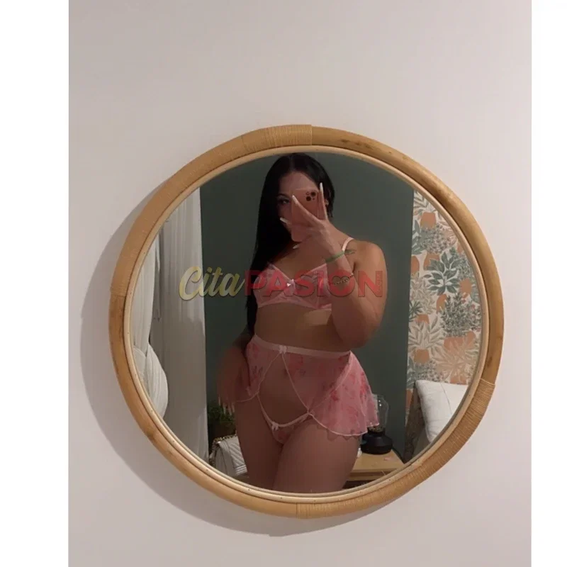Miniatura 5 de Travesti en Alicante capital. Latina muy elegante, abierta a todo.