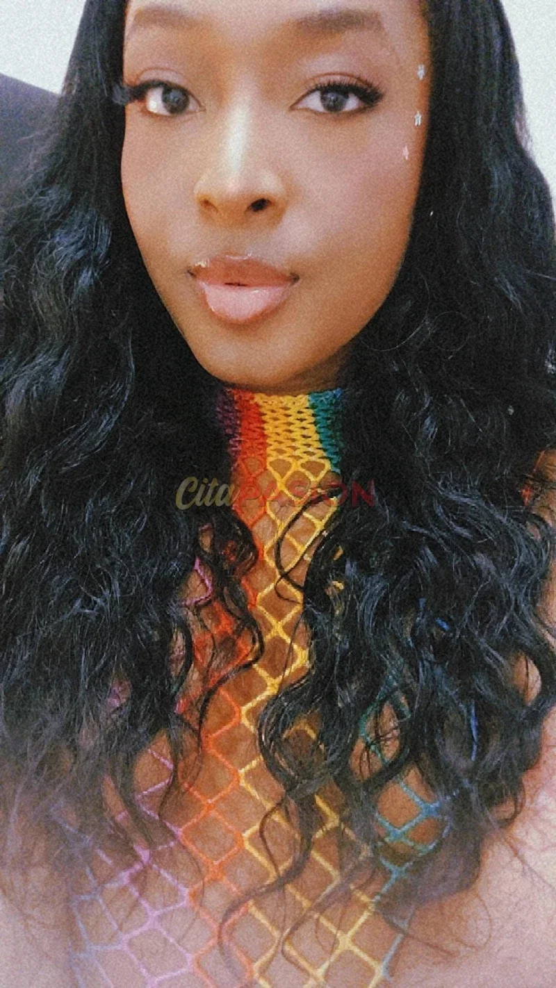 Miniatura 6 de Travesti en Terrassa. Colombiana trans, femenina y recién llegada.