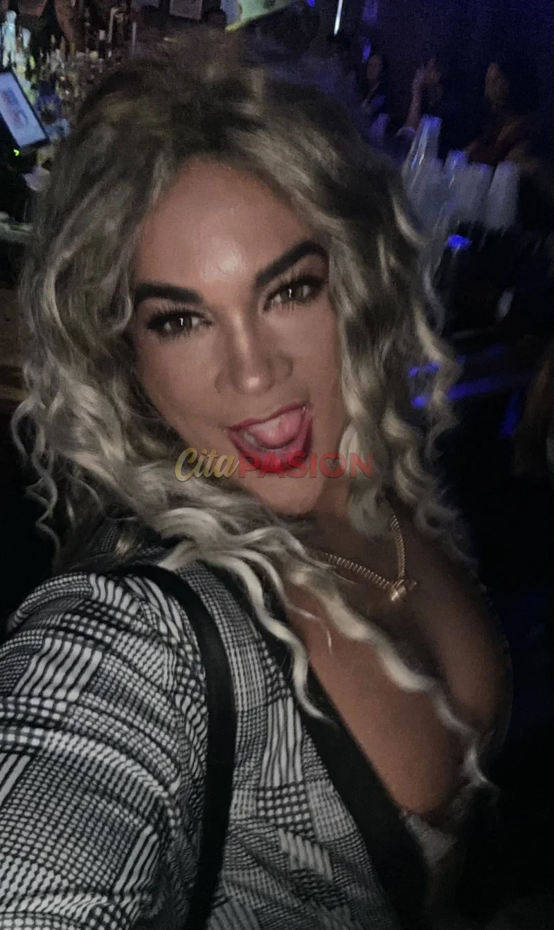 Miniatura 5 de Travesti en Valencia capital. Linda travesti femenina con mega cuerpazo.
