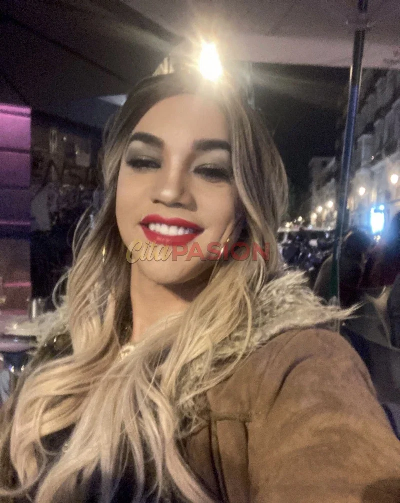 Miniatura 6 de Travesti en Valencia capital. Linda travesti femenina con mega cuerpazo.