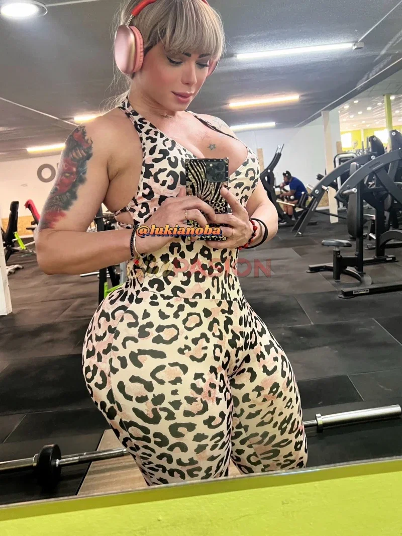 Miniatura 4 de Travesti en Murcia capital. Rubia atlética y escultural, espectacular y seductora.